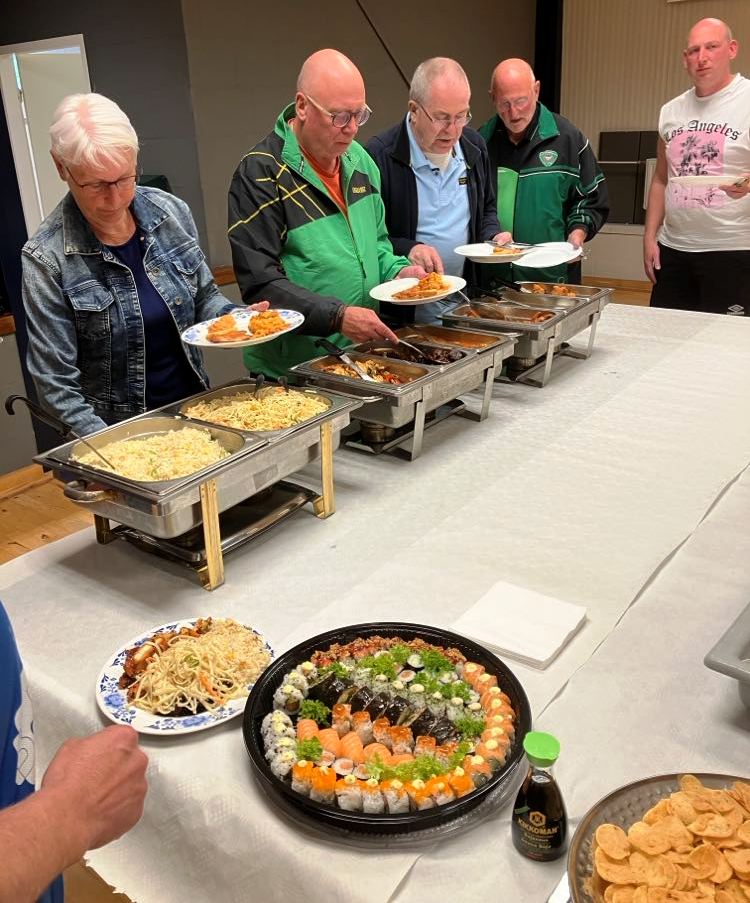 Heerlijk buffet van sponsor TapAsia Ede